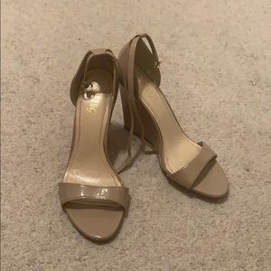 Rouge Nude Heel